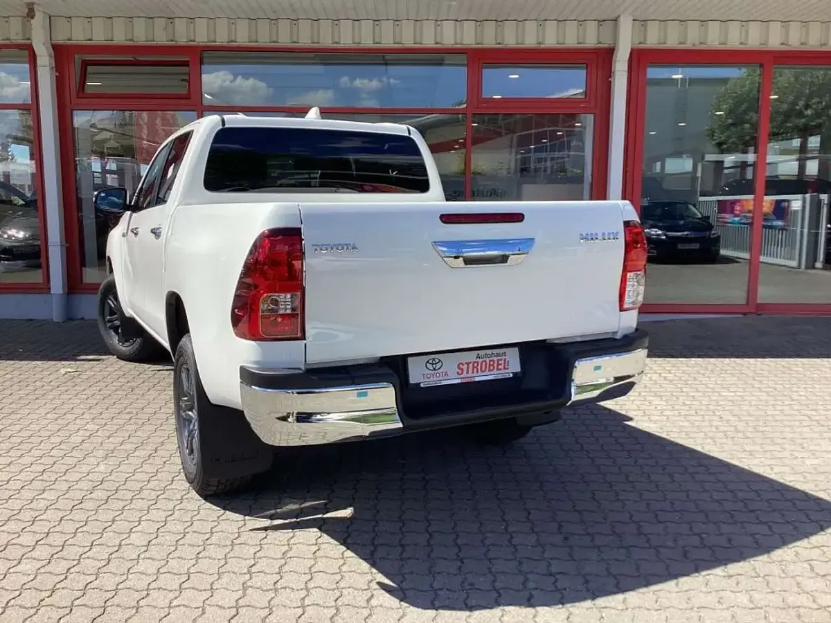 Neu Toyota HiLux Comfort 204 PS (150 kW) 2026 Other Pickup