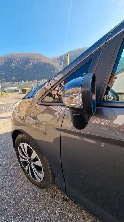 Gebraucht Ford B-MAX 101 PS (74 kW) 2016 Grau Van / Kleinbus