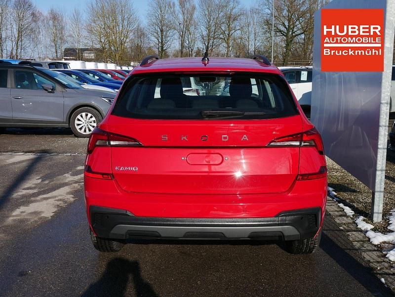 Neu Skoda Kamiq Selection 150 PS (110 kW) 2026 Velvetrot metallic SUV