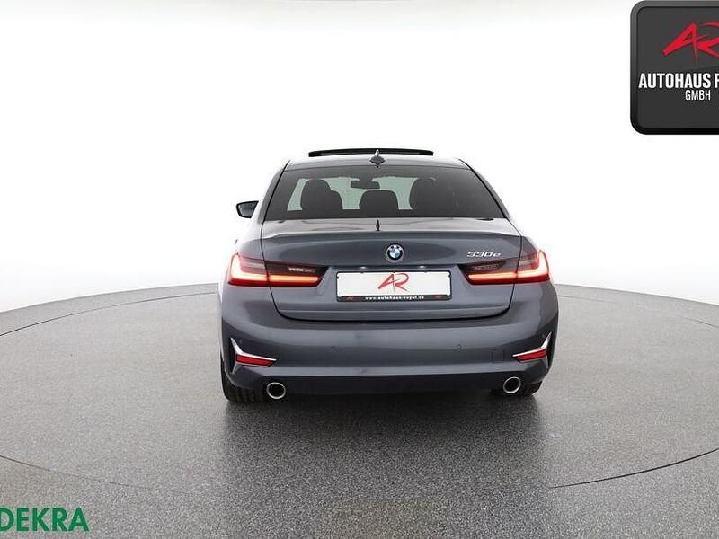 Gebraucht BMW 330e Luxury Line 252 PS (185 kW) 2019 Mineralgrau Limousine