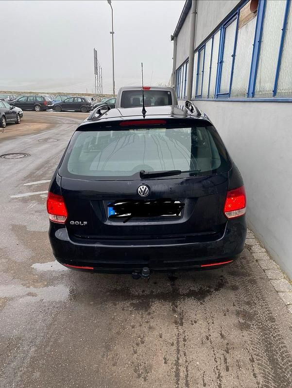 Schwarz Gebraucht 2009 VW Golf V Kombi | 3.475 € (Fairer Preis) - Bild 1/4