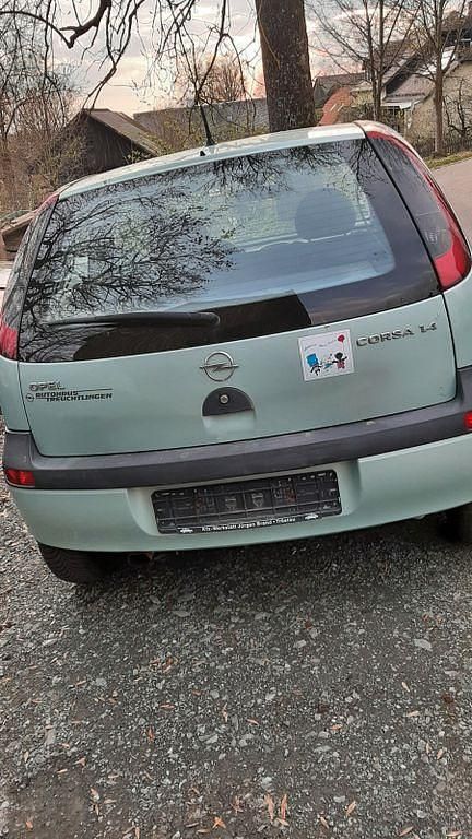Gebraucht Opel Corsa Comfort 90 PS (66 kW) 2000 Grün Limousine