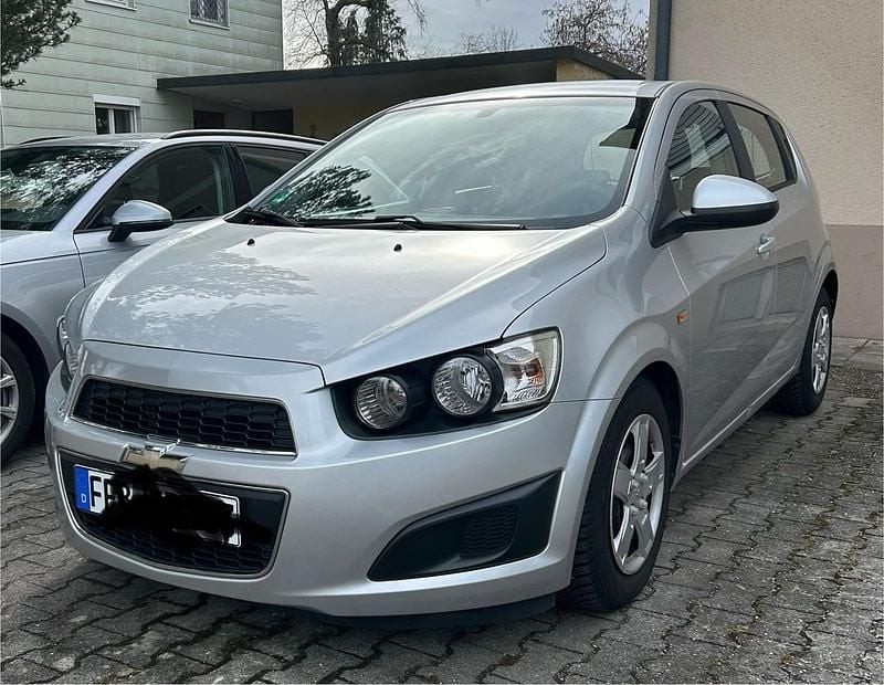 Silber Gebraucht 2011 Chevrolet Aveo Kleinwagen | 2.600 € (Guter Preis) - Bild 1/4