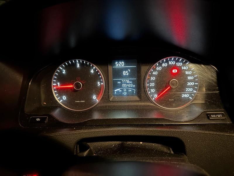 Gebraucht VW Transporter 140 PS (102 kW) 2012 Grau Van