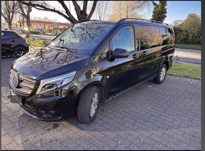 Gebraucht Mercedes Vito 163 PS (119 kW) 2020 Schwarz Van