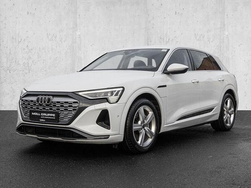 Gebraucht Audi Q8 e-tron Advanced 250 kW (340 PS) 2023 Gletscherweiß metallic SUV