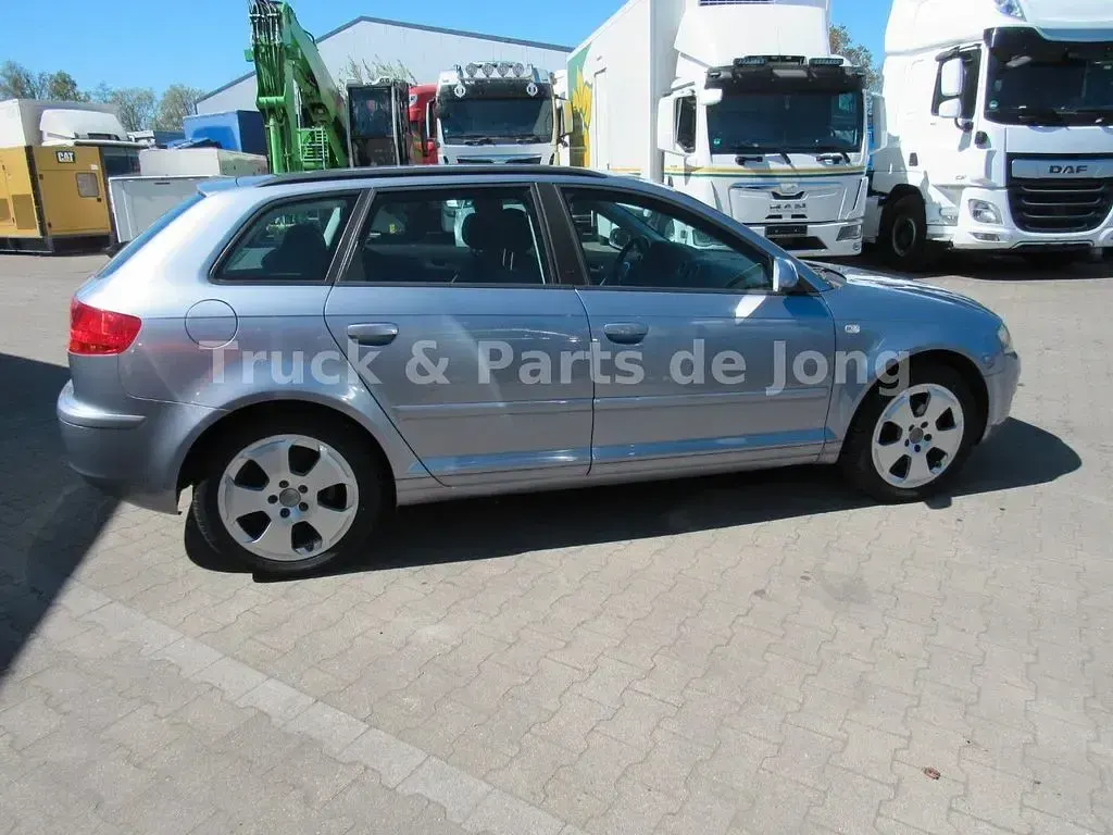 Gebraucht Audi A3 Sportback Ambition 116 PS (85 kW) 2005 Silber Kleinwagen