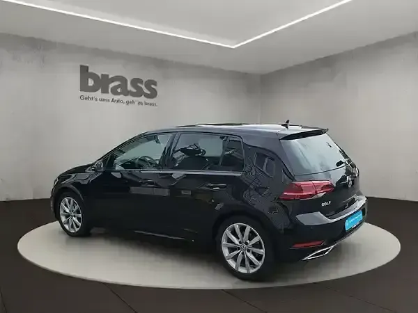 Second-hand VW Golf VII Highline 150 CP (110 kW) 2018 Negru Berlinǎ