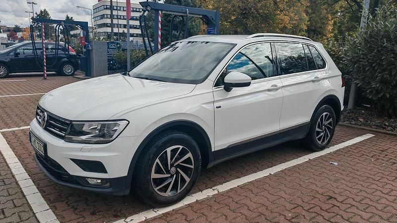 Weiß Gebraucht 2019 VW Tiguan Join SUV | 23.000 € (Superpreis) - Bild 1/4