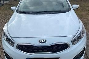 Gebraucht Kia Ceed DREAM-TEAM Edition 135 PS (99 kW) 2017 Weiß Kleinwagen