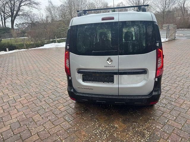 Gebraucht Renault Express 102 PS (75 kW) 2022 Grau Van / Kleinbus