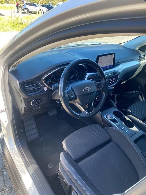 Gebraucht Ford Focus Active 150 PS (110 kW) 2020 Silber Kombi
