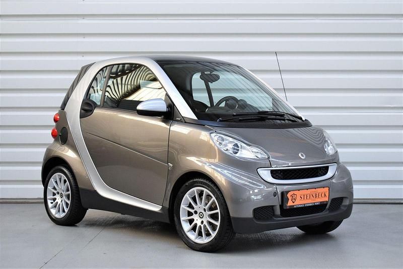 Tridionsicherheitszelle Gebraucht 2010 Smart ForTwo Coupé Coupé | 7.990 € - Bild 1/4
