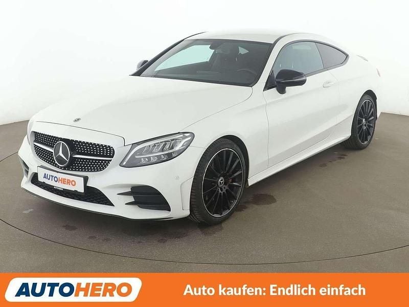 Gebraucht Mercedes C220 194 PS (142 kW) 2021 Weiß Coupé