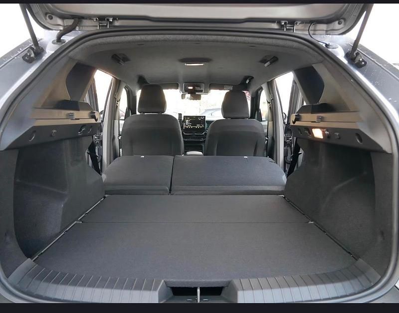 Gebraucht Dacia Duster Journey 141 PS (103 kW) 2025 Grau SUV