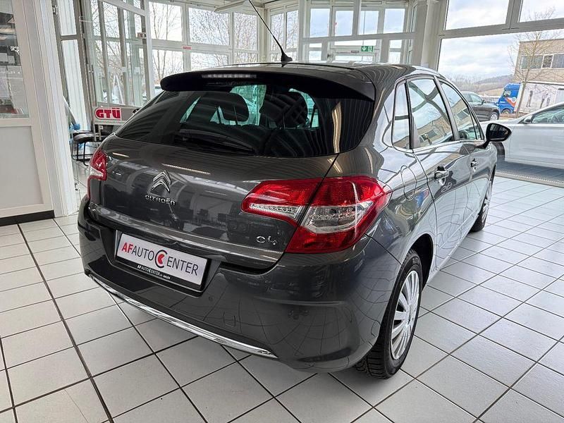 Gebraucht Citroën C4 SELECTION 120 PS (88 kW) 2014 Grau Limousine