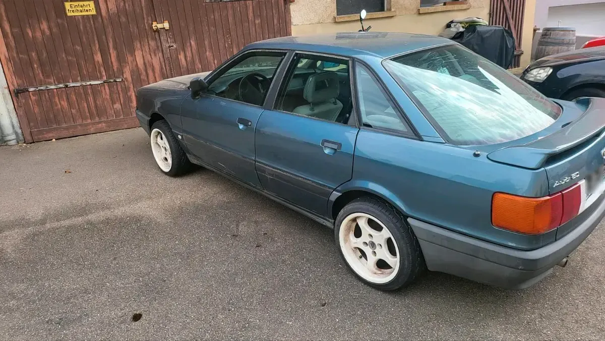 Occasion Audi 80 90 ch (66 kW) 1987 Gris Berline