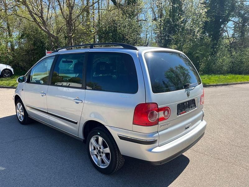 Gebraucht VW Sharan Highline 131 PS (96 kW) 2005 Silber Van / Kleinbus