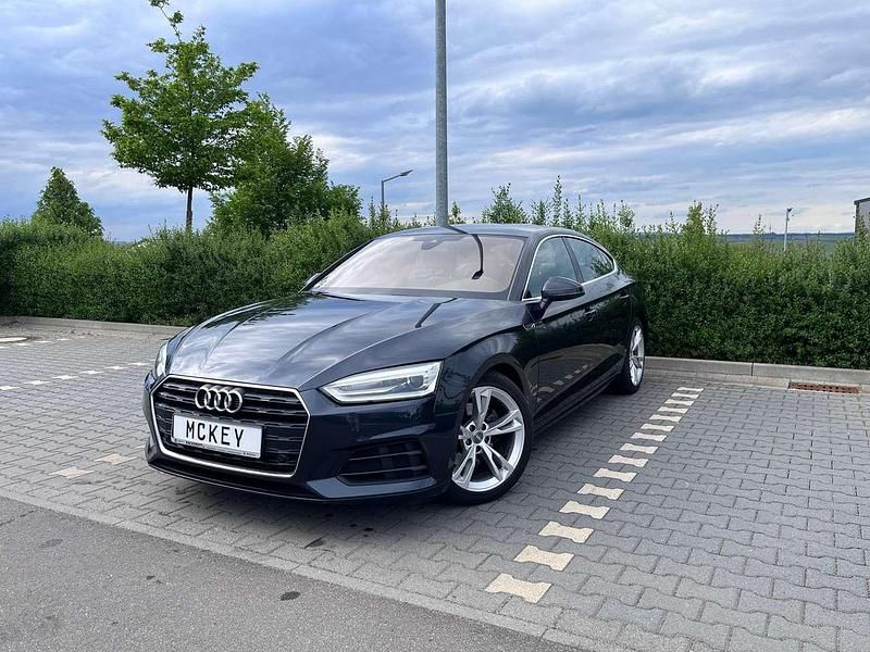 Gebraucht Audi A5 170 PS (125 kW) 2018 Mondscheinblau metallic Coupé
