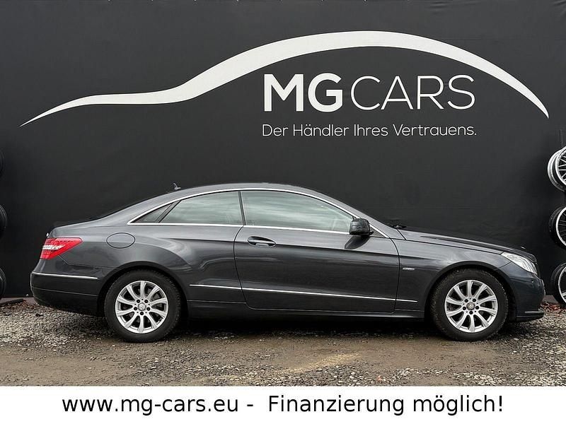 Second-hand Mercedes E250 204 CP (150 kW) 2010 Gri Coupe
