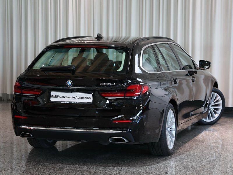 Gebraucht BMW 520 190 PS (139 kW) 2021 Schwarz ii Kombi