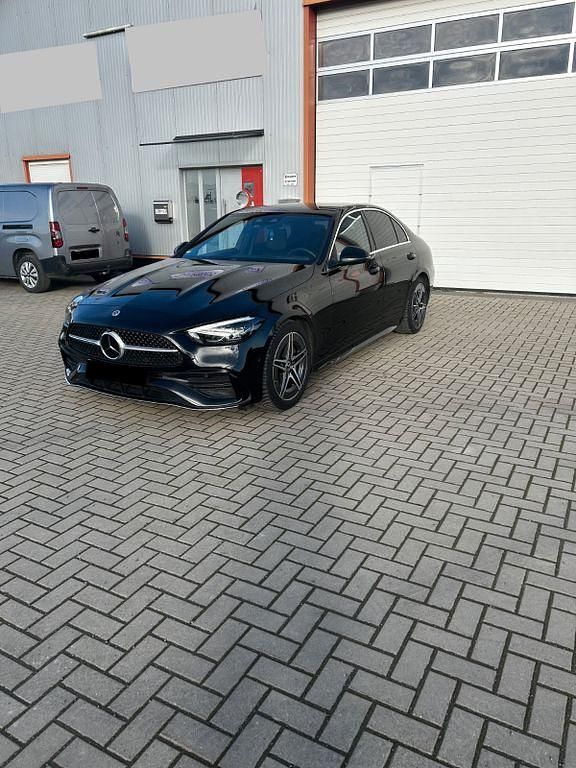Schwarz Gebraucht 2023 Mercedes C300 AMG Limousine | 44.490 € (Teuer) - Bild 1/4