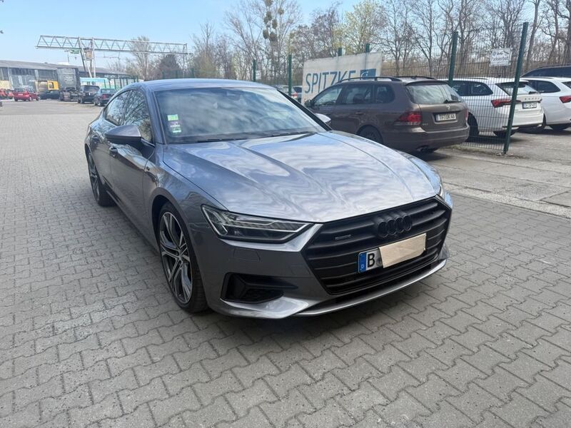 Grau Gebraucht 2018 Audi A7 Sportback Basis Kleinwagen | 36.490 € (Fairer Preis) - Bild 1/4