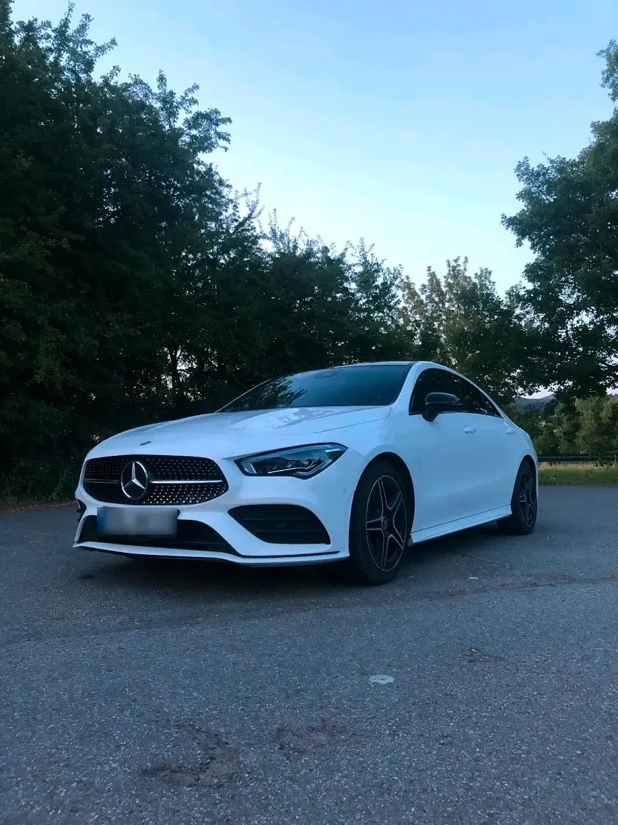 Gebraucht Mercedes CLA220 AMG line Plus 190 PS (139 kW) 2022 Weiß Coupé