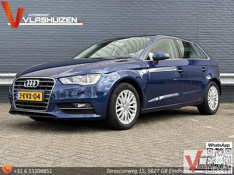 Gebraucht Audi A3 Ambiente 122 PS (89 kW) 2013 Blau Limousine