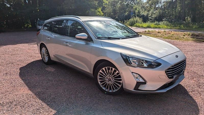Gebraucht Ford Focus 150 PS (110 kW) 2019 Silber Kombi