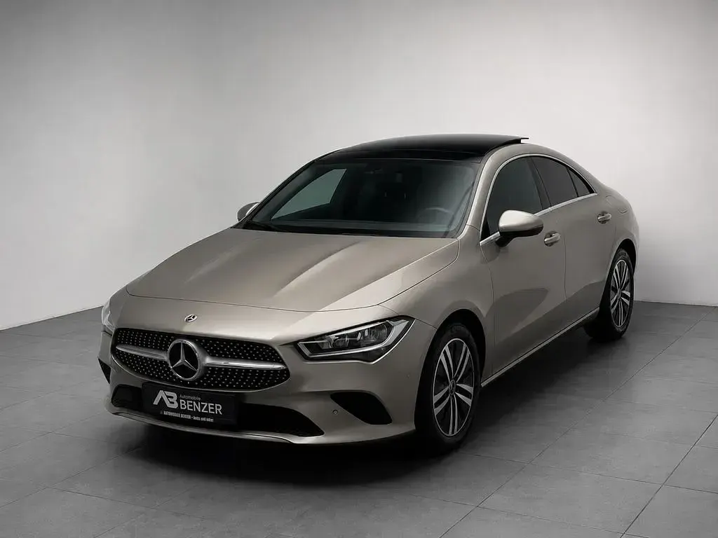 Gebraucht Mercedes CLA220 190 PS (139 kW) 2020 Silber Coupé
