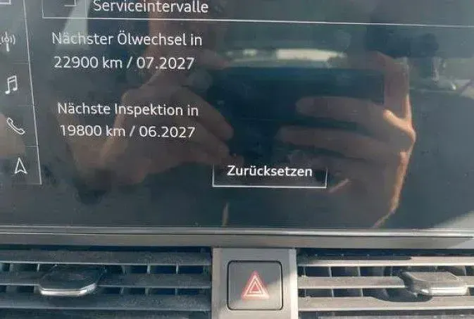 Second-hand Audi A4 Ambiente 163 CP (119 kW) 2023 Negru Break