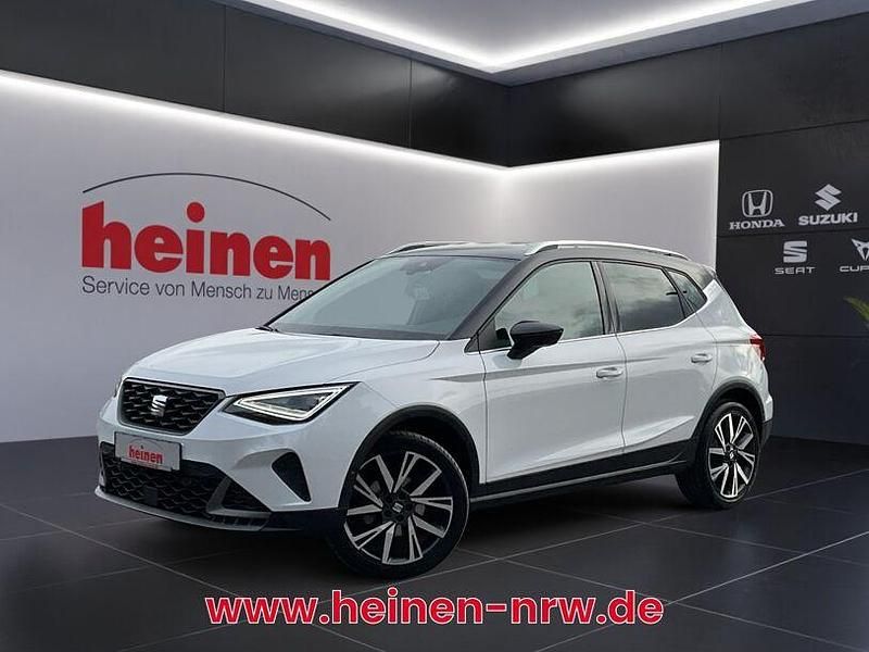 Schwarz Gebraucht 2023 Seat Arona FR SUV | 22.799 € (Etwas zu teuer) - Bild 1/4