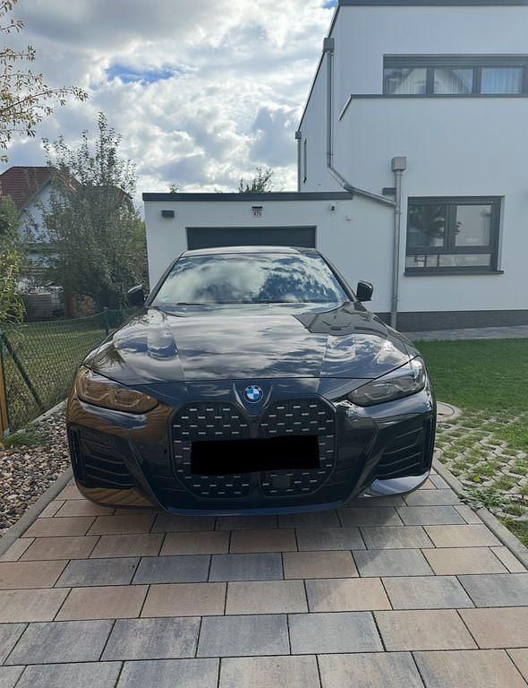 Schwarz Gebraucht 2022 BMW 420 Gran Coupé M Sport Coupé | 32.900 € (Fairer Preis) - Bild 1/4