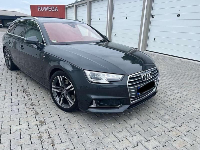 Gebraucht Audi A4 Comfort 150 PS (110 kW) 2019 Andere farben Kombi