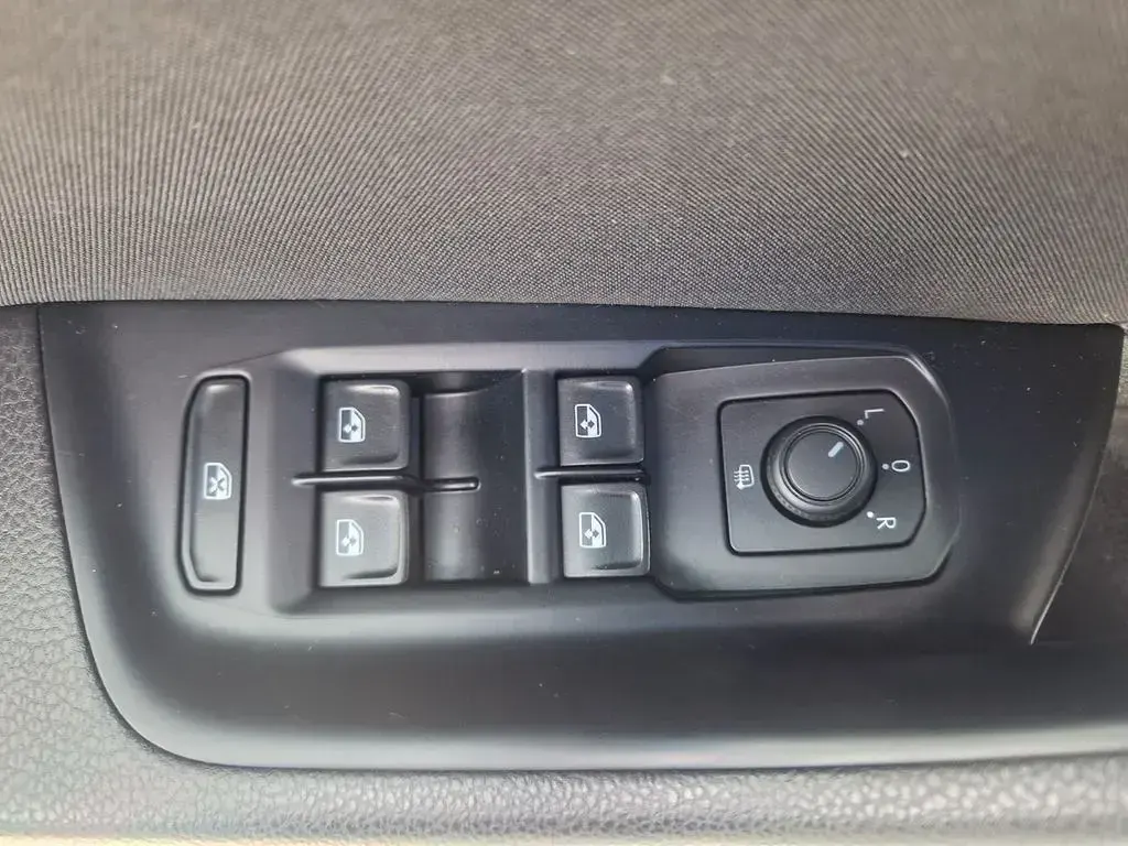 Gebraucht VW Passat 200 PS (147 kW) 2022 Weiß Kombi