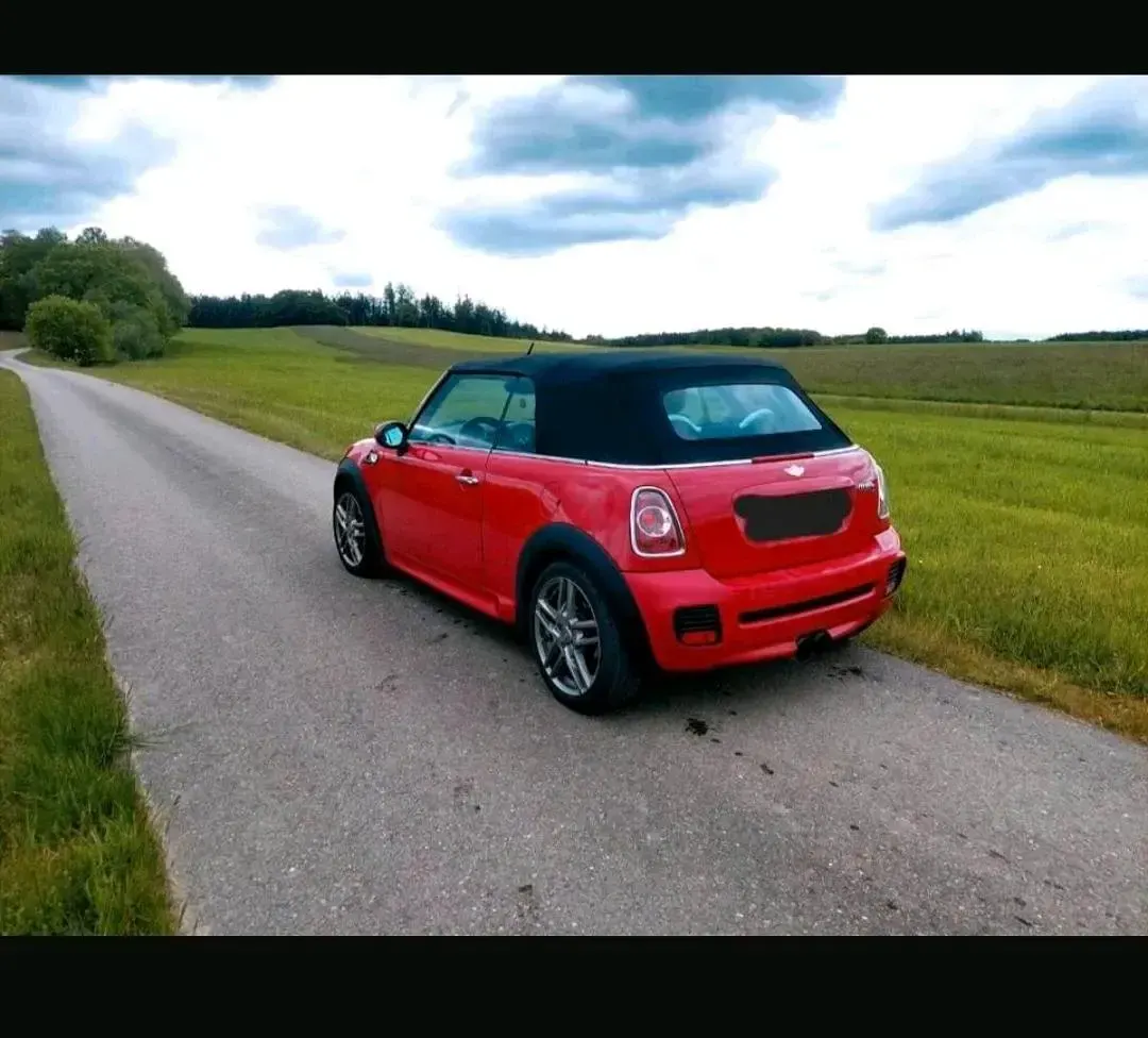 Gebraucht Mini Cooper S Cabriolet 190 PS (139 kW) 2011 Rot Cabrio