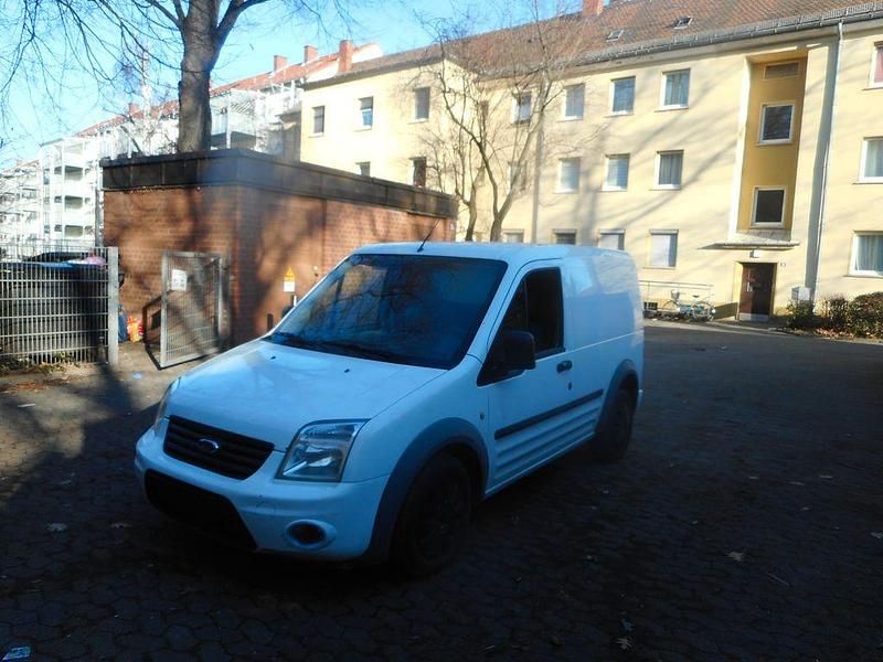 Weiß Gebraucht 2013 Ford Tourneo Connect Ambiente Van / Kleinbus | 3.200 € (Fairer Preis) - Bild 1/4