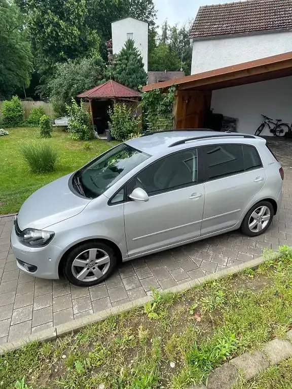 Gebraucht VW Golf Plus Cross Team 140 PS (102 kW) 2010 Silber Van / Kleinbus