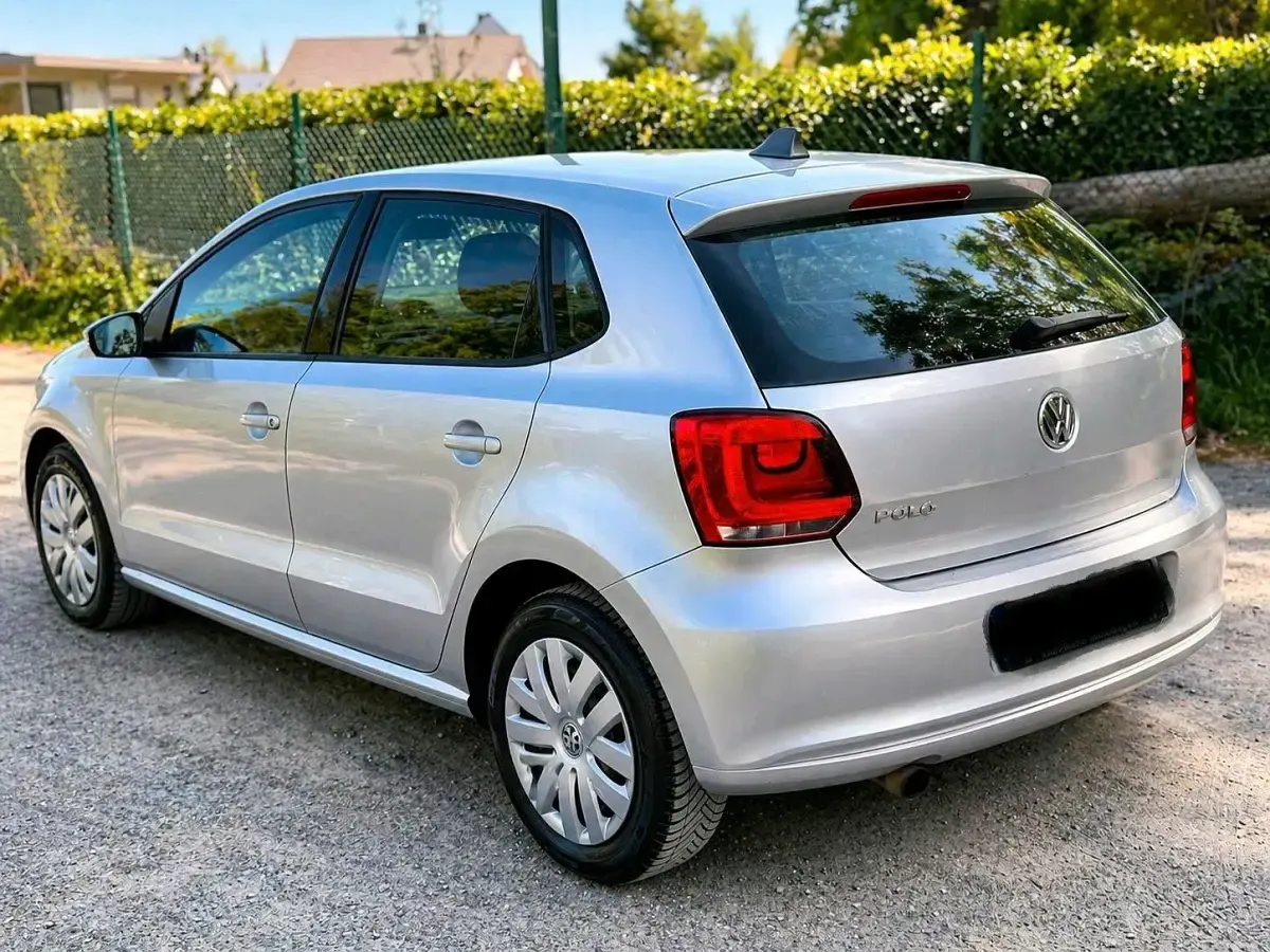 Gebraucht VW Polo 90 PS (66 kW) 2010 Silber Kleinwagen