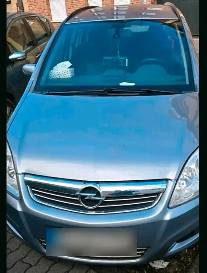 Gebraucht Opel Zafira 150 PS (110 kW) 2008 Silber Van / Kleinbus