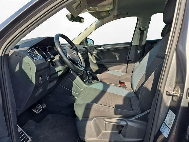 Gebraucht VW Tiguan IQ Drive 150 PS (110 kW) 2019 Grau SUV