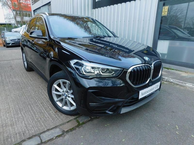 Gebraucht BMW X1 Sport Line 150 PS (110 kW) 2021 Schwarz SUV