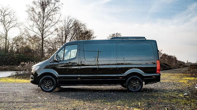 Gebraucht Mercedes Sprinter Business 190 PS (139 kW) 2025 Schwarz Van