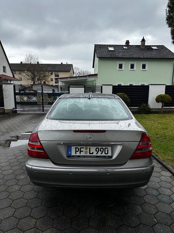 Gebraucht Mercedes E280 Elegance 177 PS (130 kW) 2004 Limousine