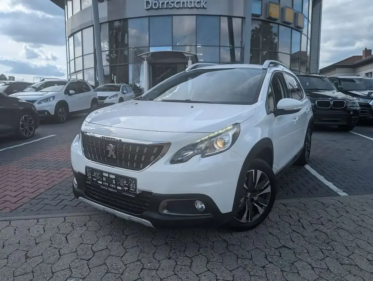 Gebraucht Peugeot 2008 Allure 131 PS (96 kW) 2019 Weiß SUV