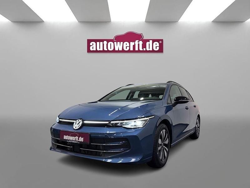 Blau Gebraucht 2025 VW Golf VIII Goal Kombi | 28.990 € (Guter Preis) - Bild 1/4