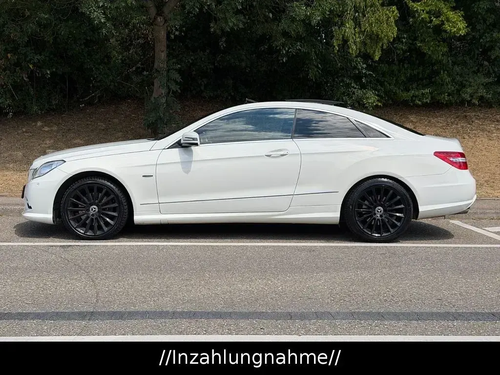 Gebraucht Mercedes E350 231 PS (169 kW) 2011 Weiß Coupé