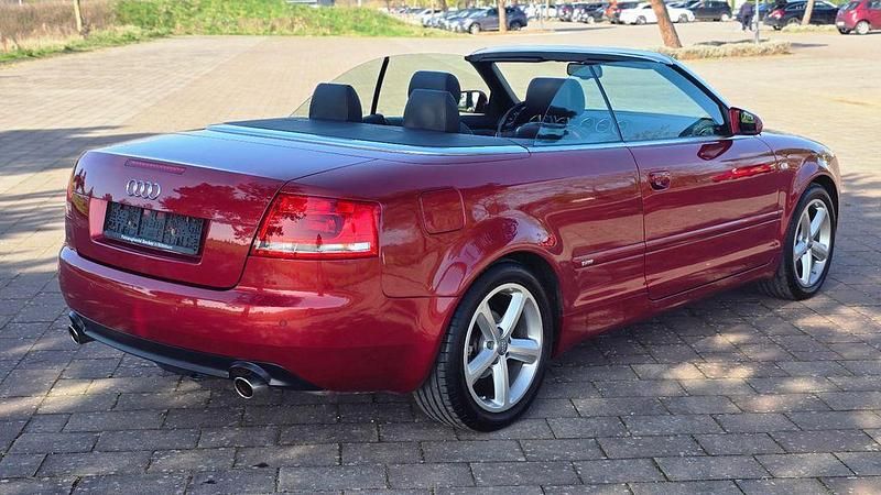 Gebraucht Audi A4 Cabriolet S-Line 163 PS (119 kW) 2006 Rot Cabrio