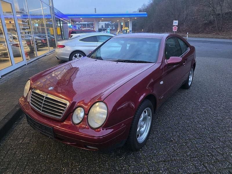 Gebraucht Mercedes CLK200 136 PS (100 kW) 1998 Coupé